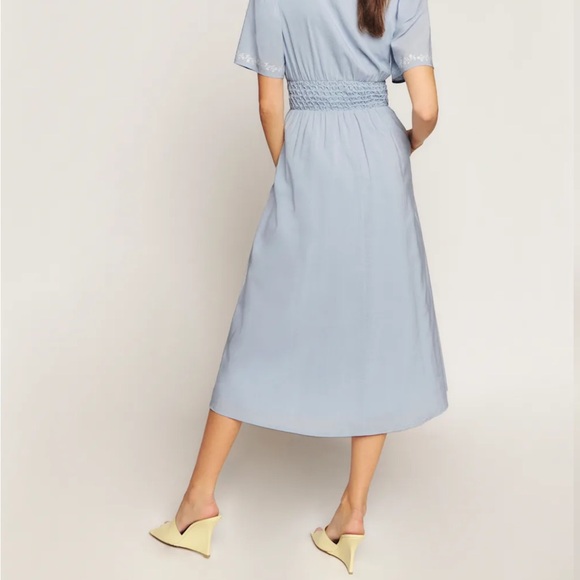 RARE Reformation Kamryn Light Blue Midi Dress with Button Detail - Picture 3 of 5